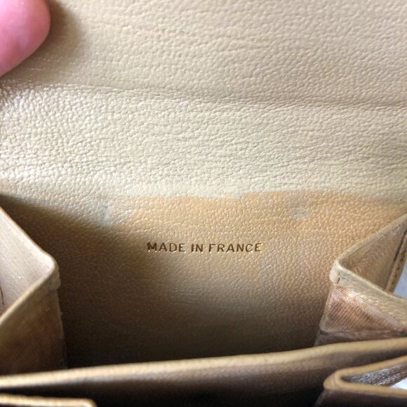 Authentic CHANEL Wallet - Picture 2 of 7